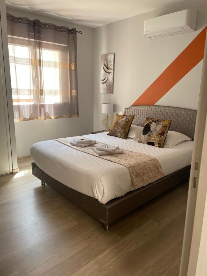 Le Porta 5 Apartment Albi Exterior photo