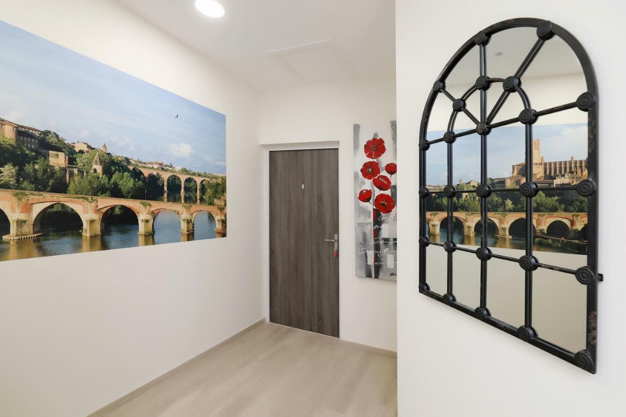 Le Porta 5 Apartment Albi Exterior photo